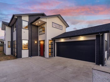 42C Letterkenny Place, Blockhouse Bay, Auckland