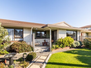 2/400 Ikanui Road, Frimley, Hastings