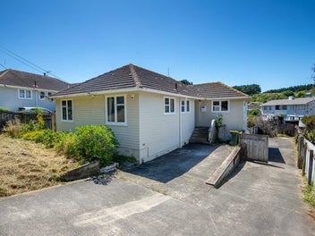 61 Jillett Street, Titahi Bay, Porirua