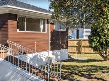 1/257 Pakuranga Road, Pakuranga, Auckland