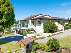 18 Meachen Terrace, Waiuku, Waiuku