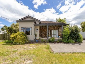180 Dixon Street, Masterton