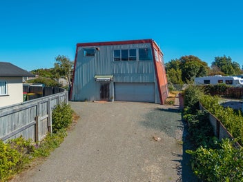 21 Lammas Street, Richmond