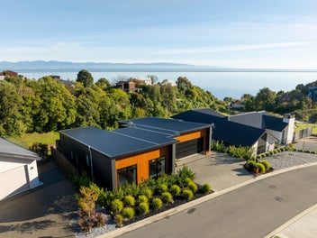13 Ledger Road, Atawhai, Nelson