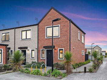 23/137 Hall Avenue, Favona, Auckland