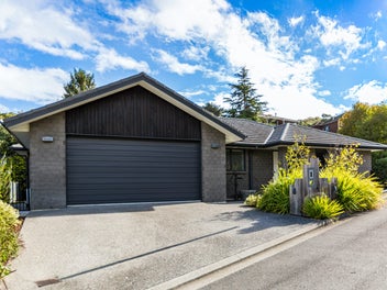 31 Mooring Close, Whitby, Porirua