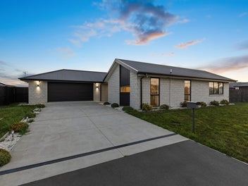 8 Adamite Drive, Rolleston, Rolleston