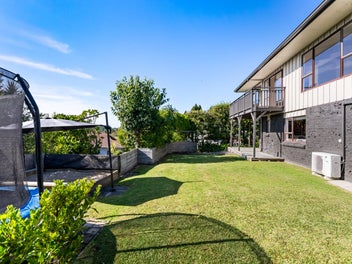 5 Harper Street, Chatswood, Auckland