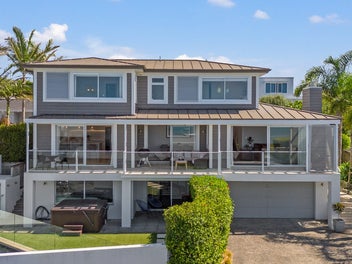9 Calder Place, Wai O Taiki Bay, Auckland