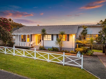 76 Wirihana Road, Titirangi, Auckland