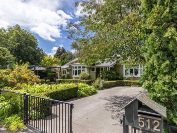 512 Market Street South, Hastings