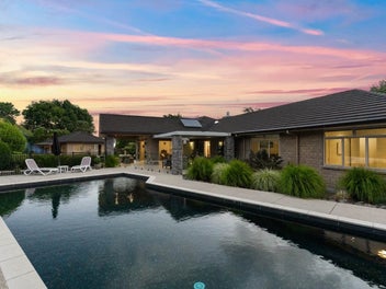 61 Puketutu Road, Pokeno