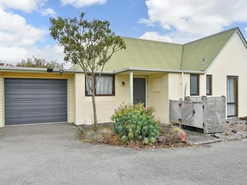 2/16 Owens Terrace, Upper Riccarton, Christchurch