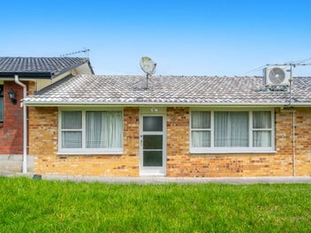 2/80 Portage Road, Papatoetoe, Auckland