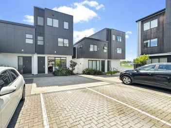 2D Cardinal Place, Glendowie, Auckland