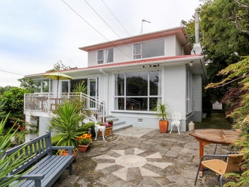 43C Mangorei Road, Strandon, New Plymouth