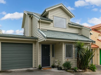 15 Birkhall Grove, Strathmore Park, Wellington
