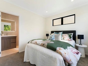 35 Taipahitini Road, Rosehill, Papakura