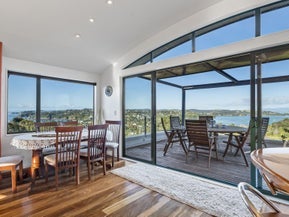 33A Church Bay Road, Oneroa, Waiheke Island