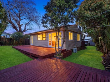 76A Gardner Avenue, New Lynn, Auckland