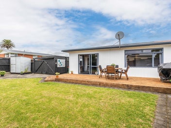 15A Naumai Place, Spotswood, New Plymouth