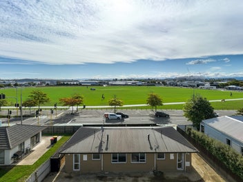 2/422 WILSONS ROAD, Waltham, Christchurch