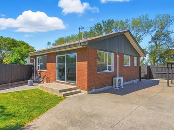 1/11 Hersham Place, Bromley, Christchurch