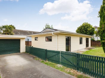 107 Tremaine Avenue, Westbrook, Palmerston North