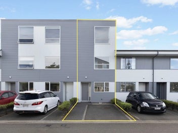 6/2 Stone St, Miramar, Wellington