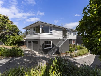 5 Nea Place, Hillcrest, Auckland