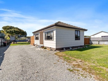 102 King Street, Pareora