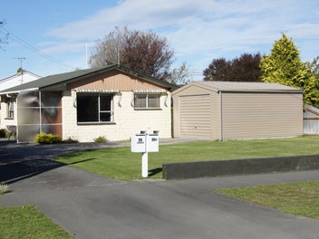 1/56 Burwood Road, Burwood, Christchurch