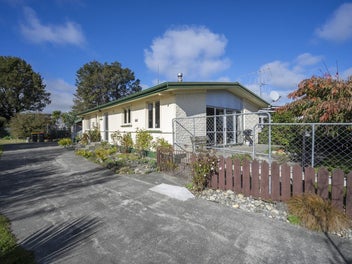 73 MacKinnon Loop, Te Anau, Te Anau