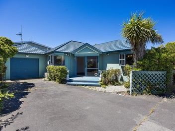 83 Prince Albert Road, Saint Kilda, Dunedin