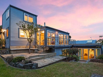67/67A Eskdale Road, Papakōwhai, Porirua