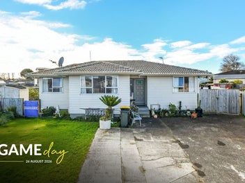 16 Serrano Place, Clover Park, Auckland