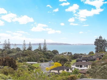 3/26 Long Bay Drive, Torbay, Auckland