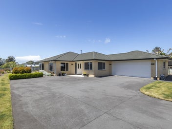 39 Alberta Road, Glen Avon, New Plymouth