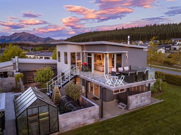 10 Sunnyside Lane, Wanaka