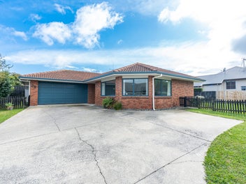 29 Somerton Drive, Huntington, Hamilton