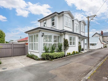 5A Torless Terrace, Thorndon, Wellington