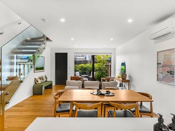 4/6 Glen Atkinson Street, St Heliers, Auckland