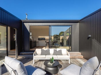 6 Mako Street, Oneroa, Waiheke Island