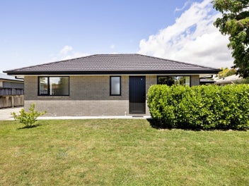 4/15 Dover Road, St Andrews, Hamilton