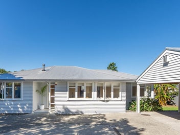 20A Rossmay Terrace, Mount Eden, Auckland