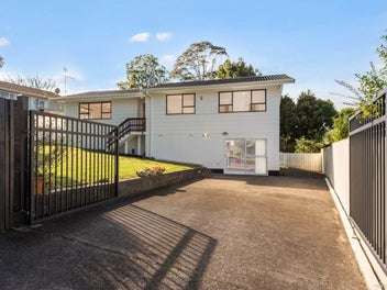 3 Regatta Road, Torbay, Auckland