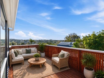 1/4 Firth Road, Torbay, Auckland