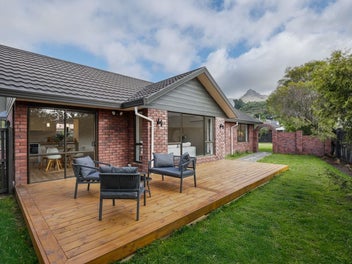 51 Laing Crescent, Heathcote Valley, Christchurch