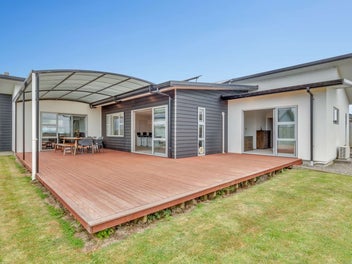 27 Silicon Way, Fitzherbert, Palmerston North