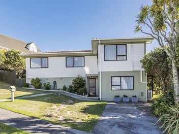 5 Tikati View, Titahi Bay, Porirua